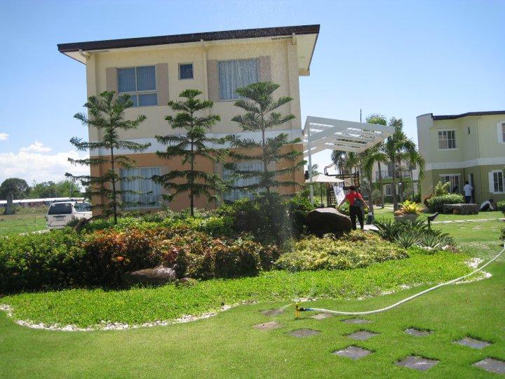 FOR SALE: House Cavite > Imus 3