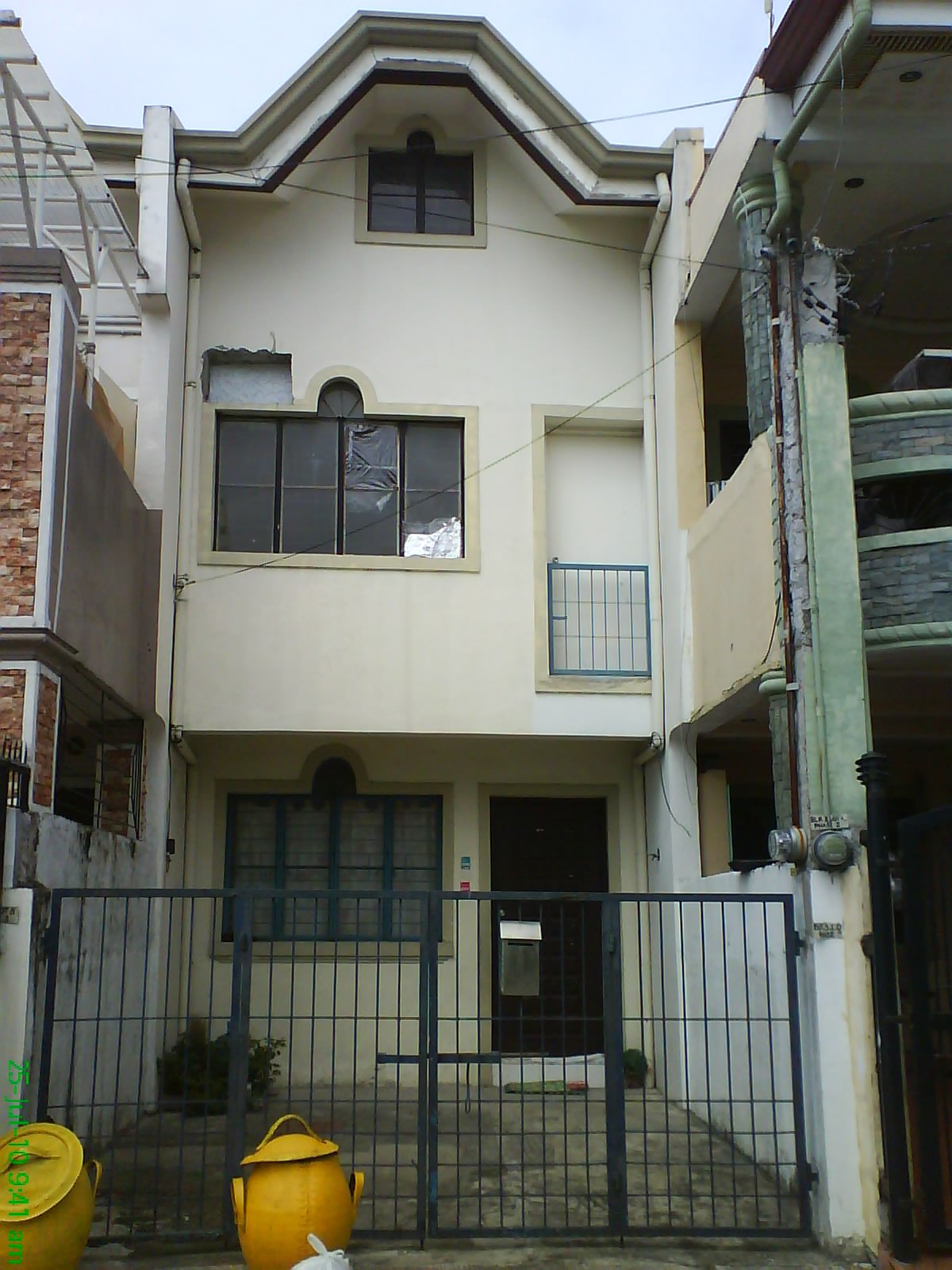 FOR SALE: Apartment / Condo / Townhouse Manila Metropolitan Area > Las Pinas