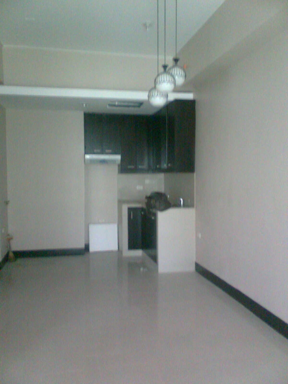 FOR RENT / LEASE: Apartment / Condo / Townhouse Manila Metropolitan Area > Makati 2