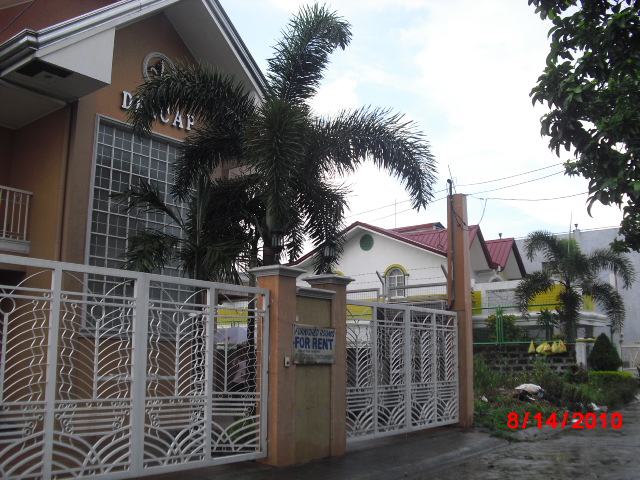 FOR SALE: Apartment / Condo / Townhouse Cavite > Dasmarinas