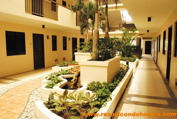 FOR SALE: Apartment / Condo / Townhouse Manila Metropolitan Area > Las Pinas 1