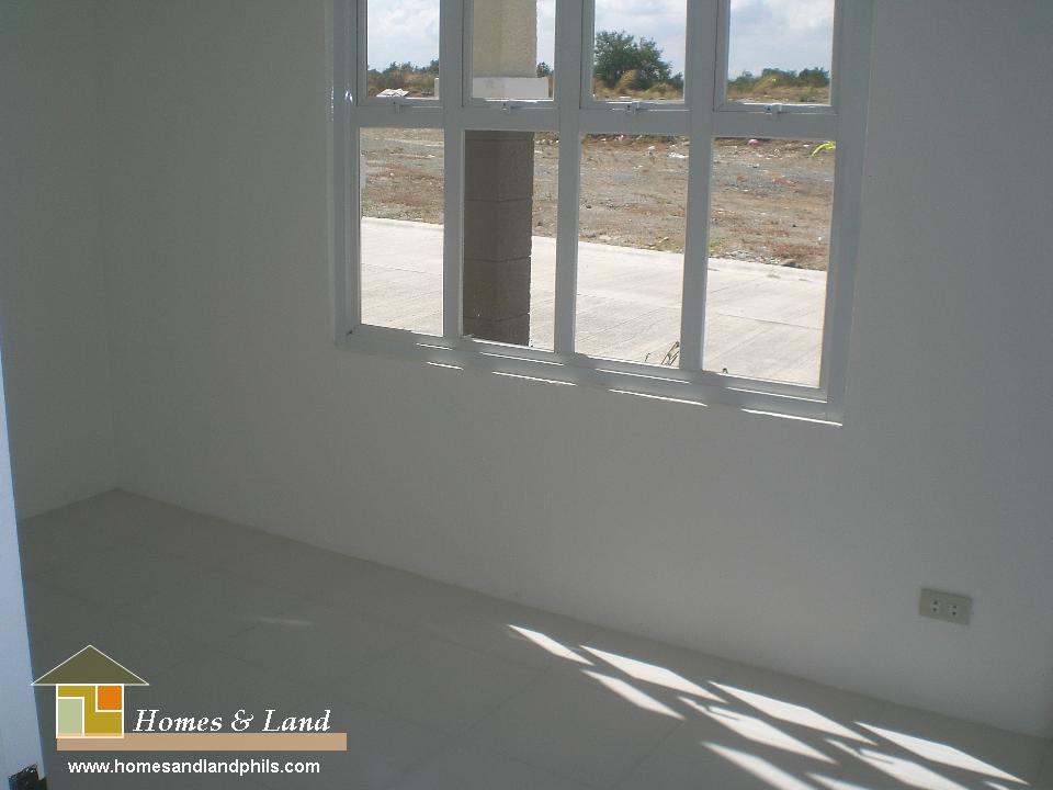 FOR SALE: House Cavite > Bacoor 3