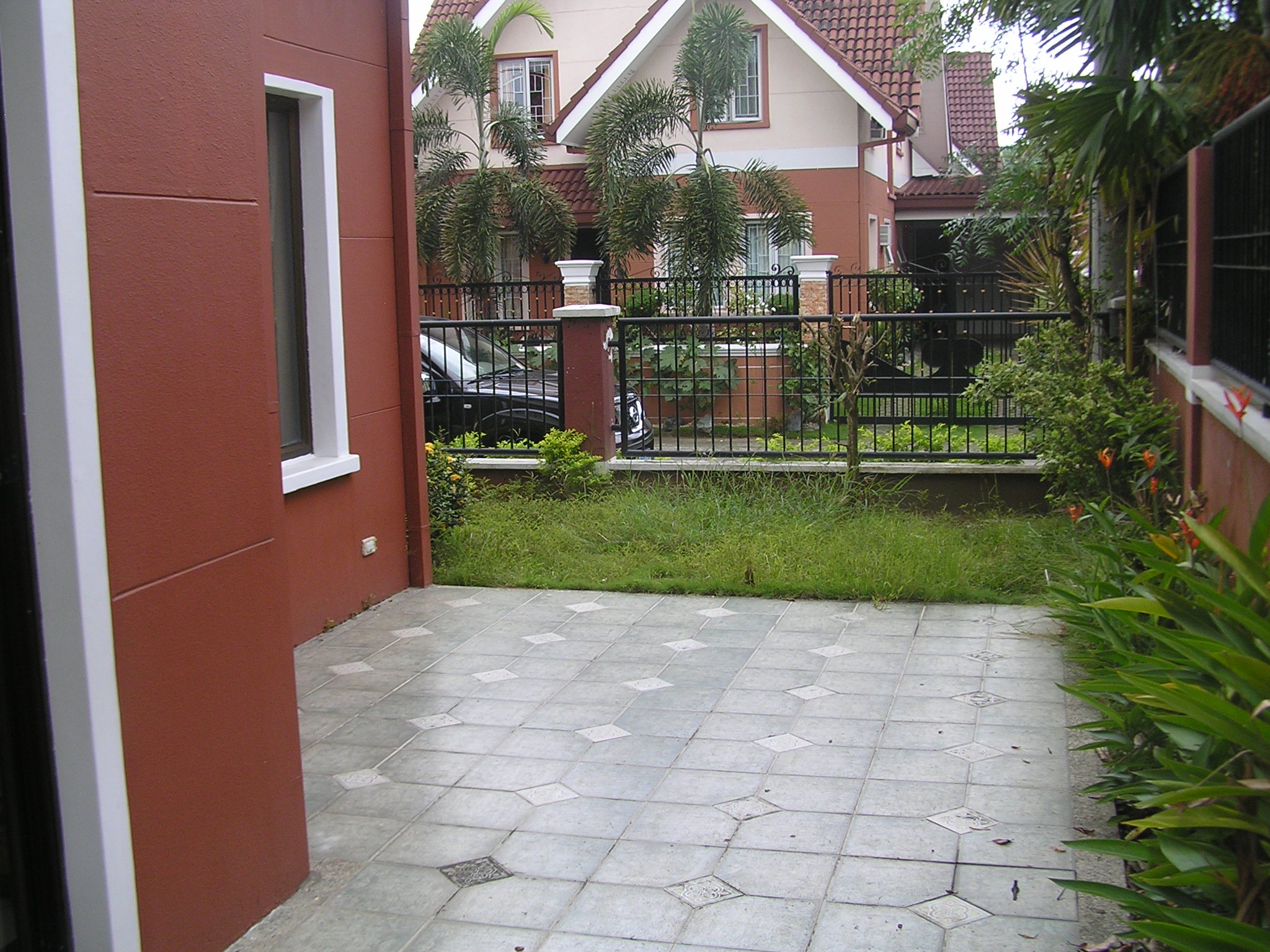 FOR RENT / LEASE: House Laguna > Sta Rosa 13