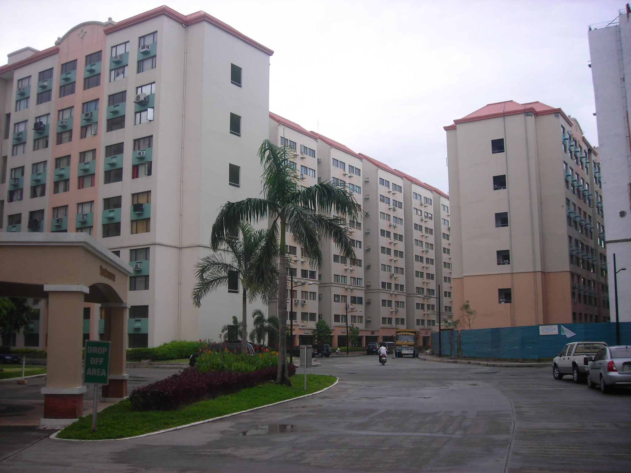 RENT TO OWN: Apartment / Condo / Townhouse Manila Metropolitan Area > Pasig 3