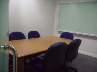 FOR RENT / LEASE: Office / Commercial / Industrial Manila Metropolitan Area > Makati