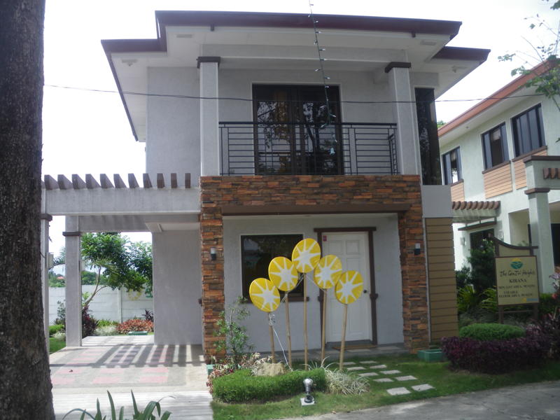 FOR SALE: Apartment / Condo / Townhouse Cavite 1