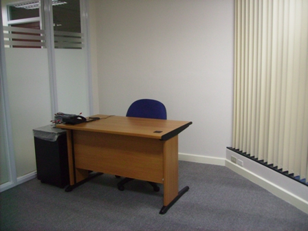 FOR RENT / LEASE: Office / Commercial / Industrial Manila Metropolitan Area > Makati