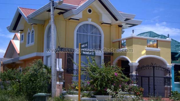 2-storey house for sale at Cecilia heights Davao City