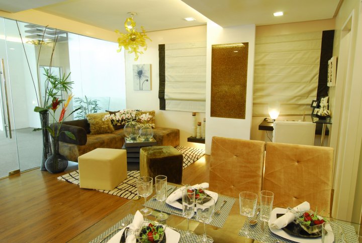 FOR SALE: Apartment / Condo / Townhouse Manila Metropolitan Area > Makati 1