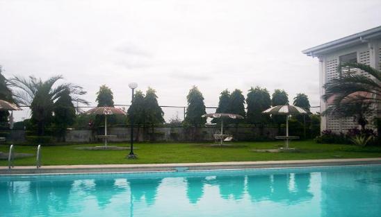 FOR SALE: Apartment / Condo / Townhouse Cavite 4