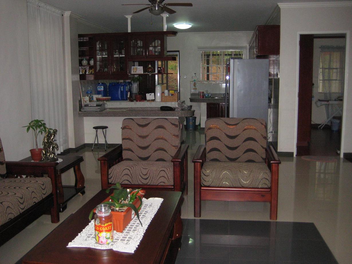 FOR SALE: House Rizal > Antipolo 4