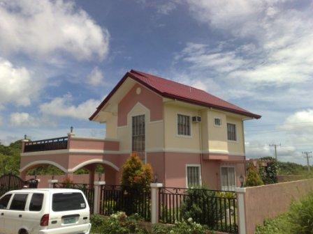 FOR SALE: House Tagaytay 1