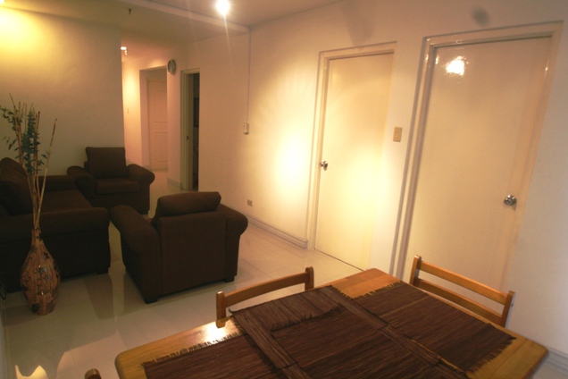 FOR SALE: Apartment / Condo / Townhouse Manila Metropolitan Area > Makati 5