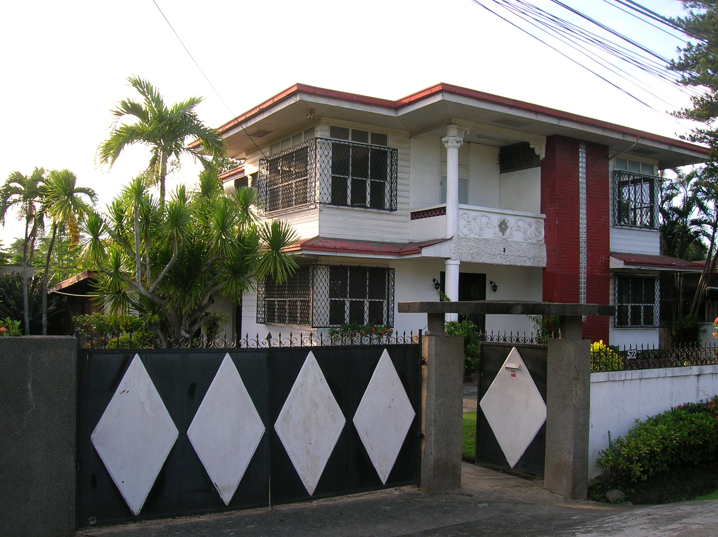 FOR SALE: House Davao >Davao City 1