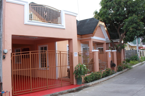 FOR RENT / LEASE: House Laguna > Sta Rosa