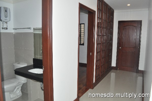 FOR SALE: House Manila Metropolitan Area > Paranaque 8