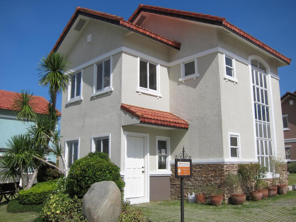 FOR SALE: House Cavite