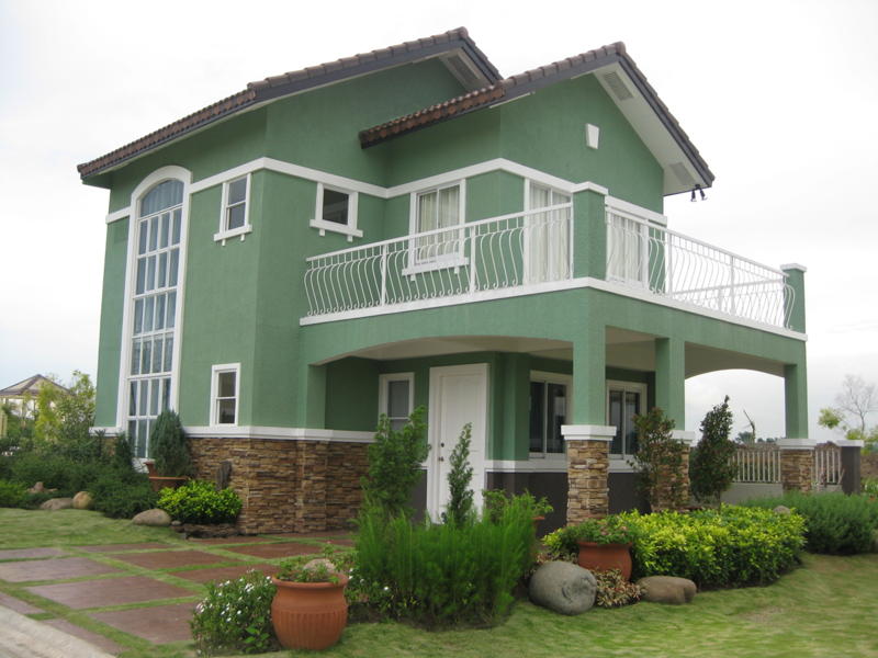 SABINE HOUSE MODEL WITH BALCONY