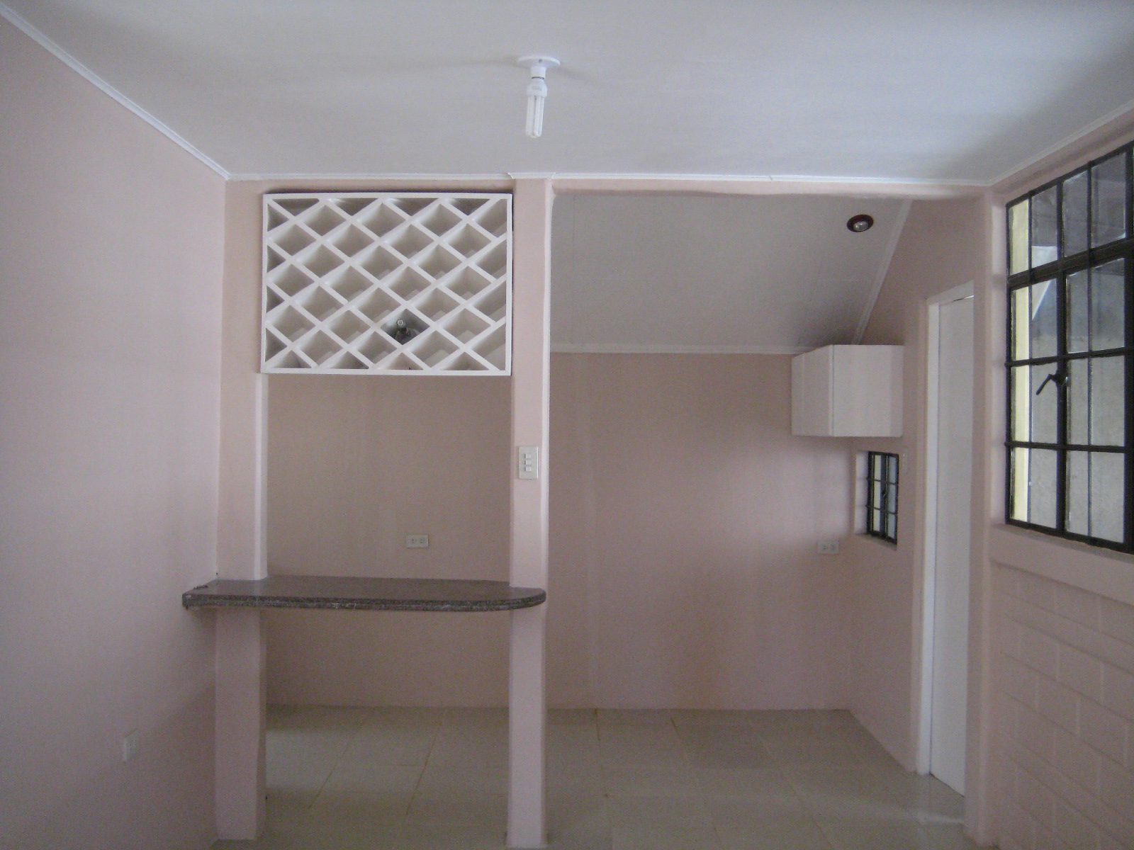 FOR SALE: House Batangas > Other areas 9