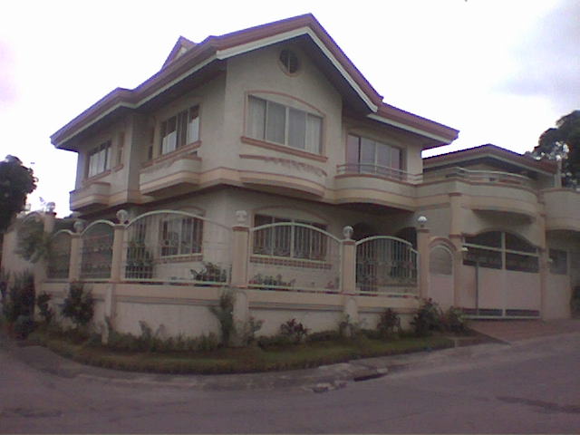 FOR SALE: House Manila Metropolitan Area > Alabang