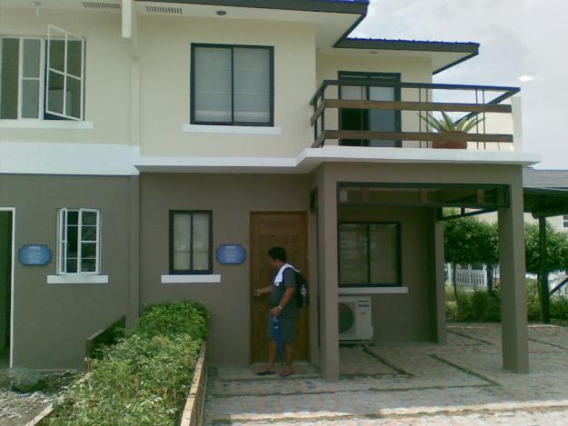 FOR SALE: Apartment / Condo / Townhouse Cavite > Imus 1