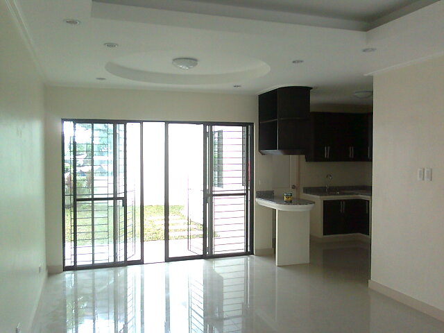 FOR SALE: Apartment / Condo / Townhouse Manila Metropolitan Area > Paranaque 4