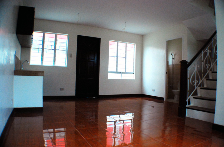 FOR SALE: Apartment / Condo / Townhouse Manila Metropolitan Area > Paranaque 1