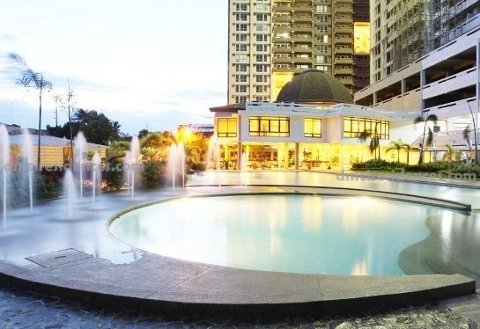 DMCI Tivoli Garden Residences Mandaluyong Pool Area