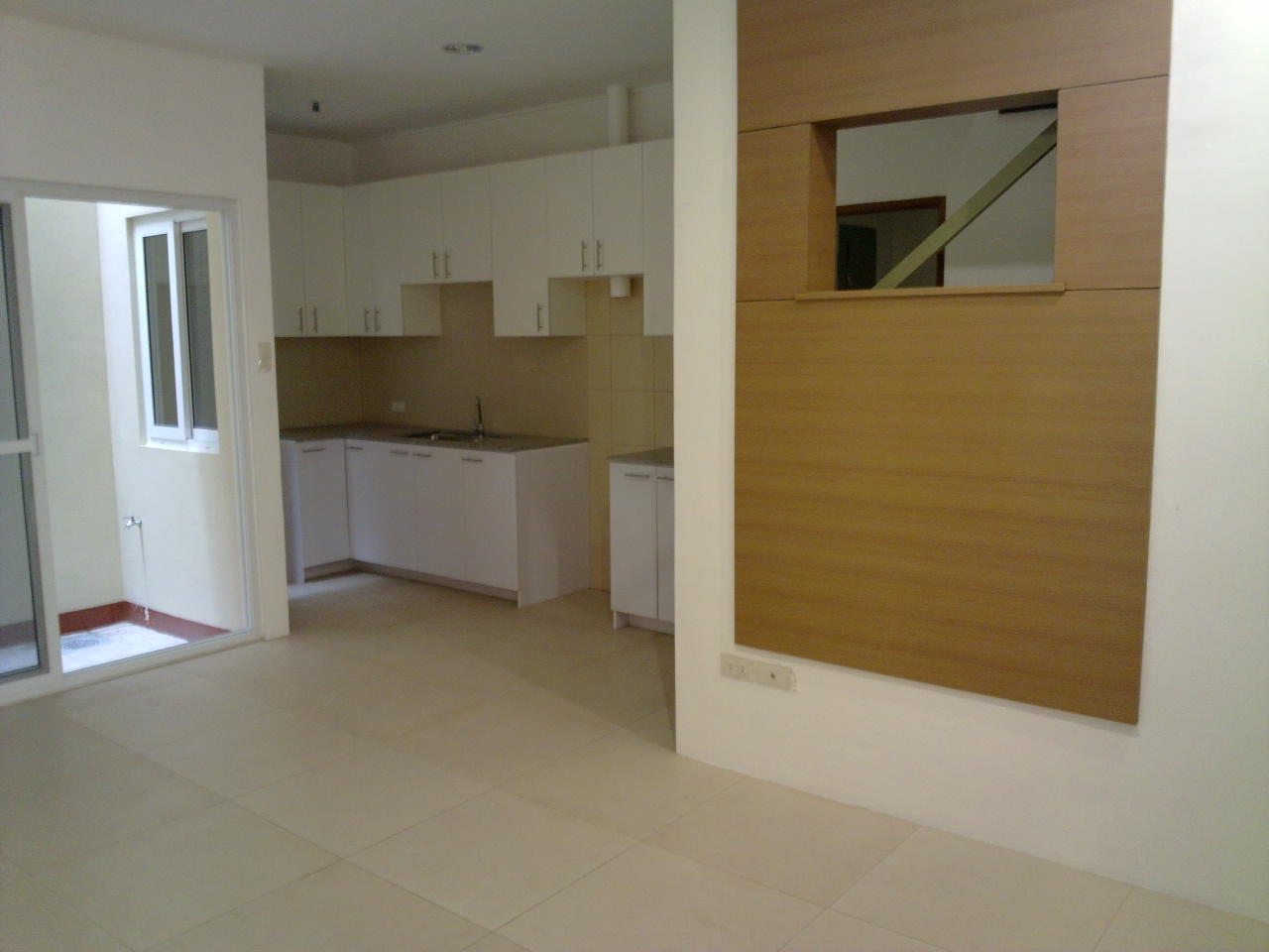 FOR SALE: Apartment / Condo / Townhouse Manila Metropolitan Area > Quezon 4