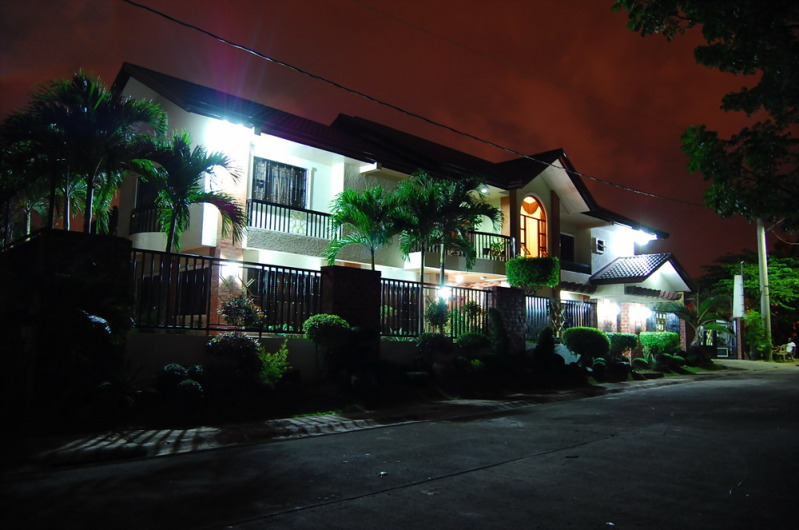 FOR SALE: House Manila Metropolitan Area > Quezon