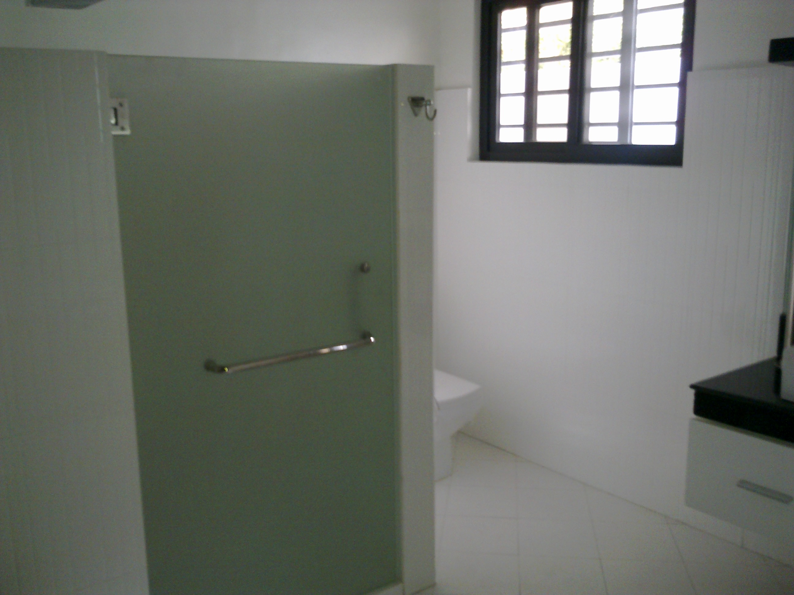 FOR SALE: Apartment / Condo / Townhouse Manila Metropolitan Area > Paranaque 7