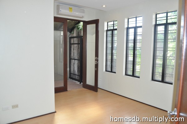 FOR SALE: House Manila Metropolitan Area > Paranaque 18