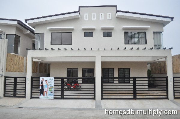 FOR SALE: House Manila Metropolitan Area > Paranaque