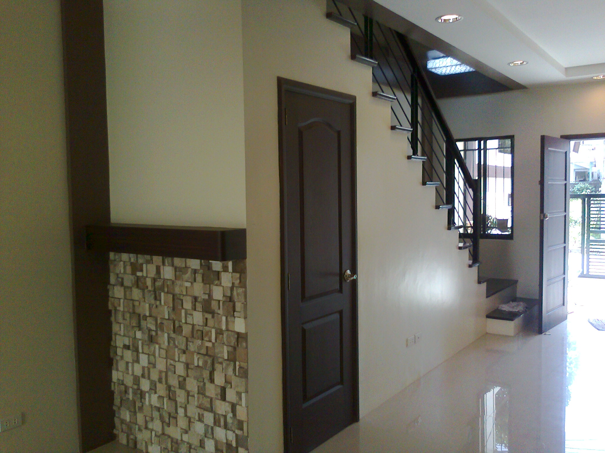 FOR SALE: Apartment / Condo / Townhouse Manila Metropolitan Area > Paranaque 5