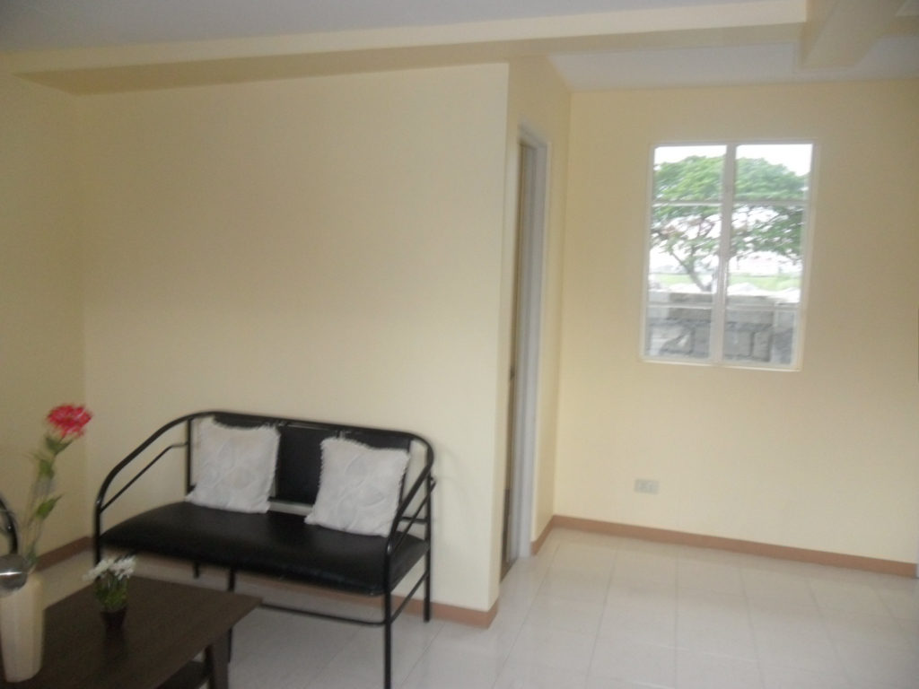 FOR SALE: Apartment / Condo / Townhouse Pampanga > San Fernando 2