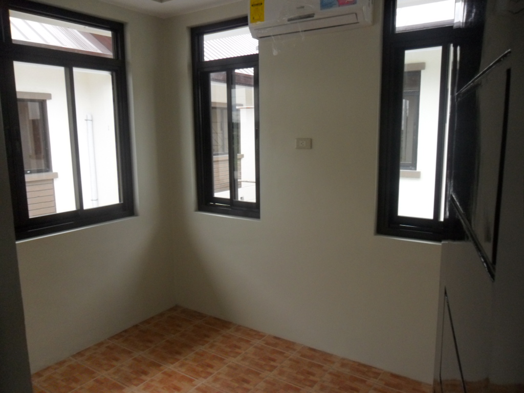 FOR SALE: House Pampanga > San Fernando 7