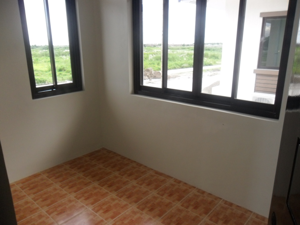 FOR SALE: House Pampanga > San Fernando 8