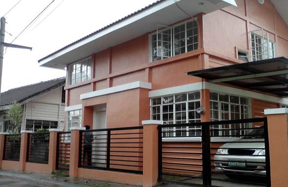 RENT TO OWN: House Laguna > Sta Rosa