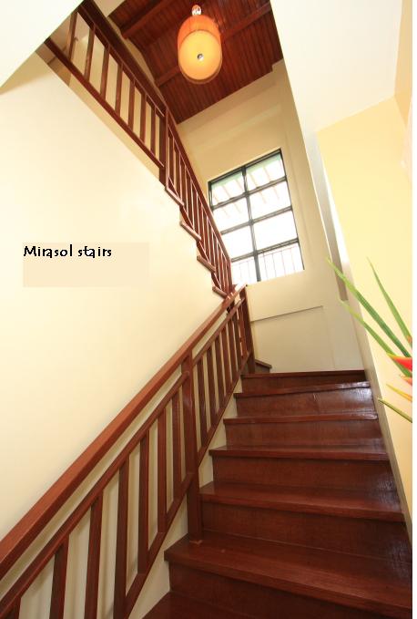 mirasol stairs