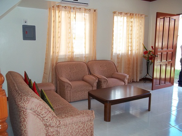 FOR RENT / LEASE: House Cebu > Mactan 2