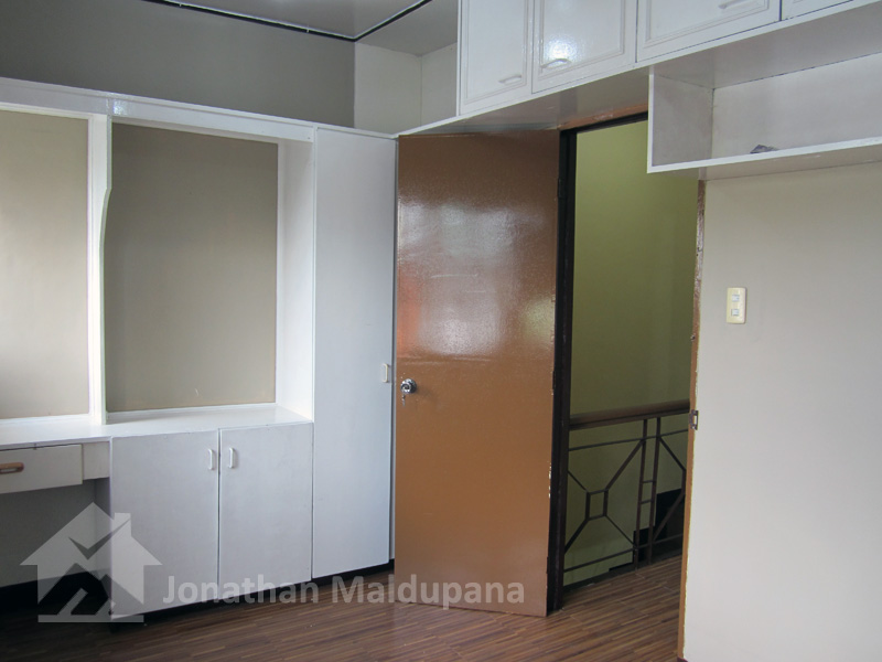 FOR SALE: Apartment / Condo / Townhouse Manila Metropolitan Area > Paranaque 2