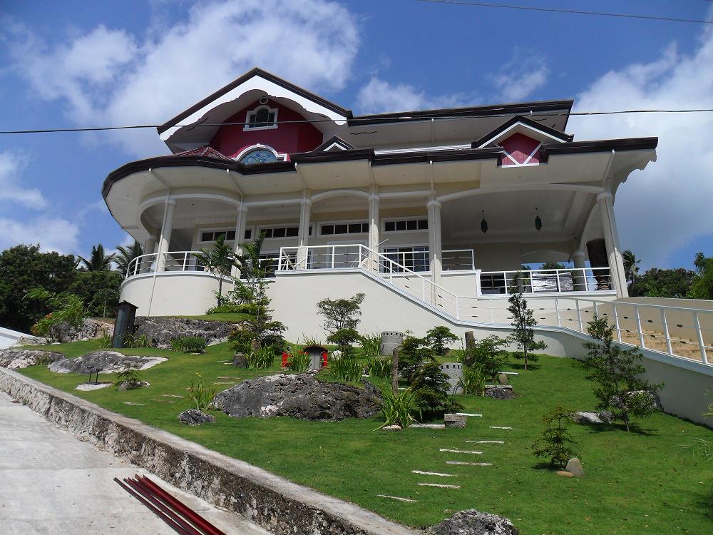 FOR SALE: House Cebu 7