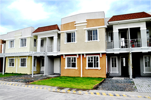 FOR SALE: House Cavite > Imus