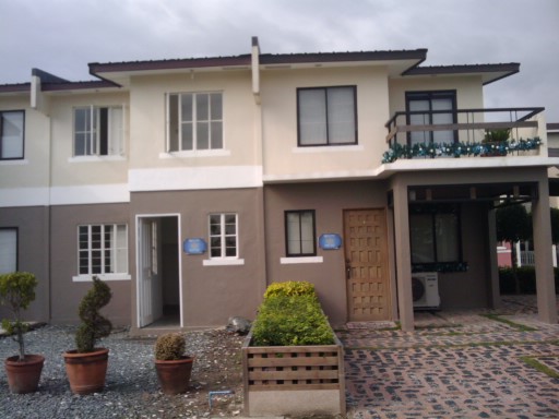 FOR SALE: House Cavite 2