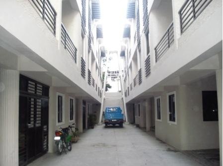 FOR SALE: Apartment / Condo / Townhouse Manila Metropolitan Area > Las Pinas 2