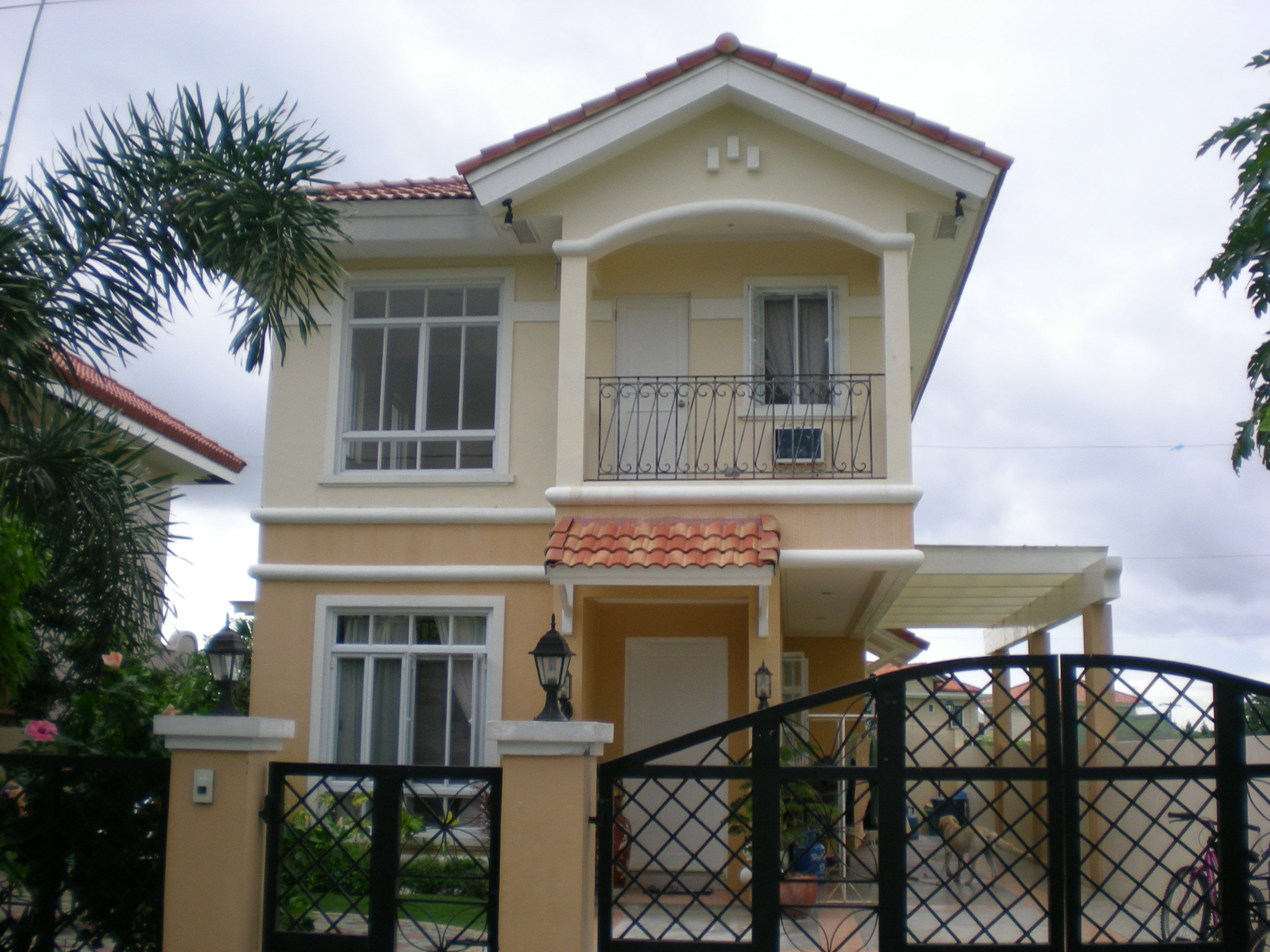 FOR RENT / LEASE: House Cavite > Silang