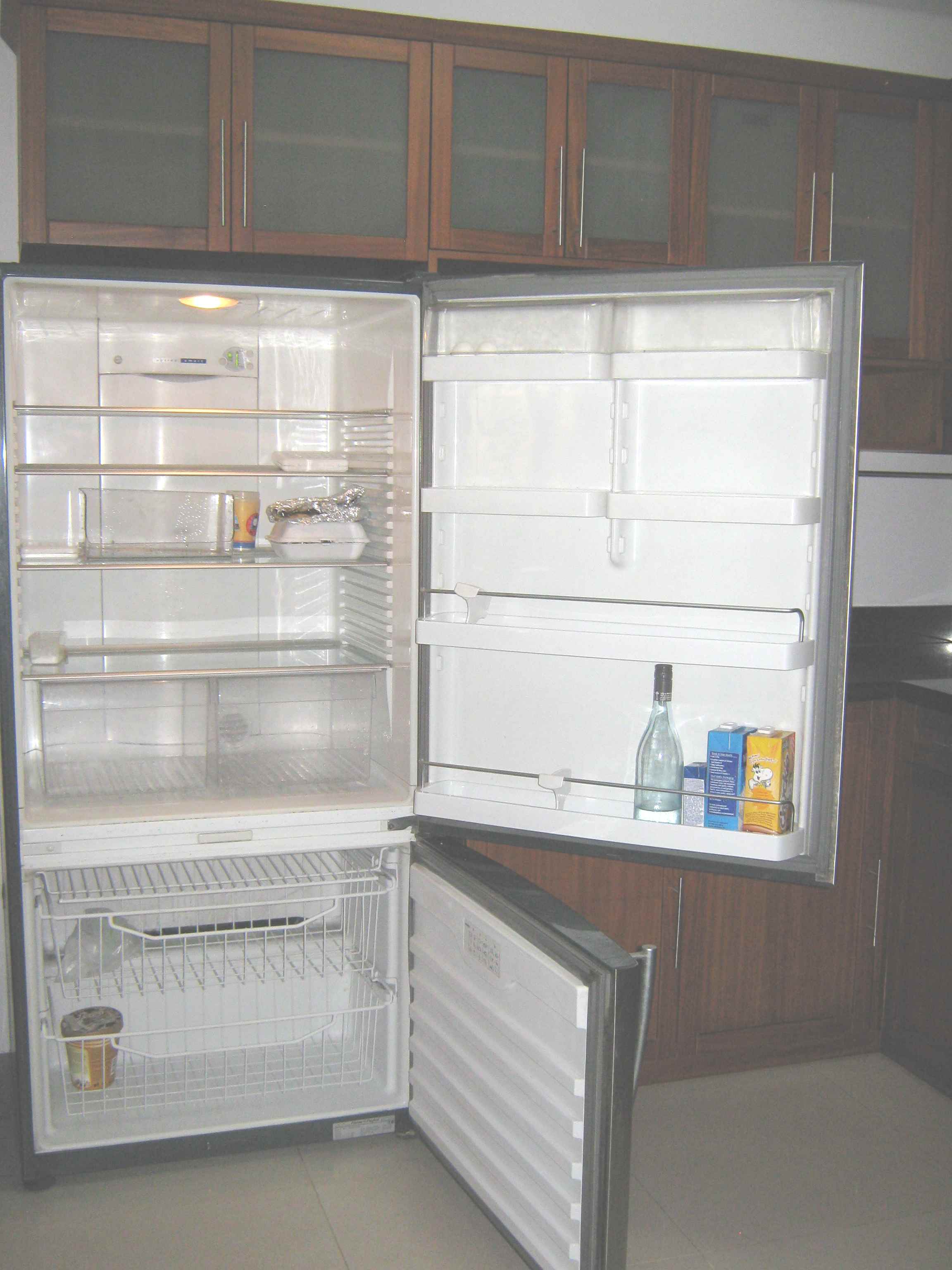 Fisher-Paykel 2-door Refrigerator-Freezer