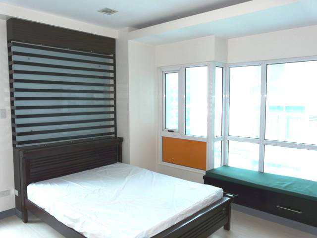 FOR RENT / LEASE: Apartment / Condo / Townhouse Manila Metropolitan Area > Other areas 3