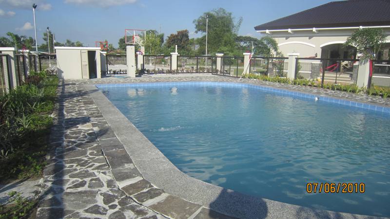 FOR SALE: Lot / Land / Farm Pampanga > Angeles City 11