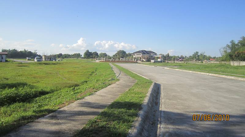 FOR SALE: Lot / Land / Farm Pampanga > Angeles City 3